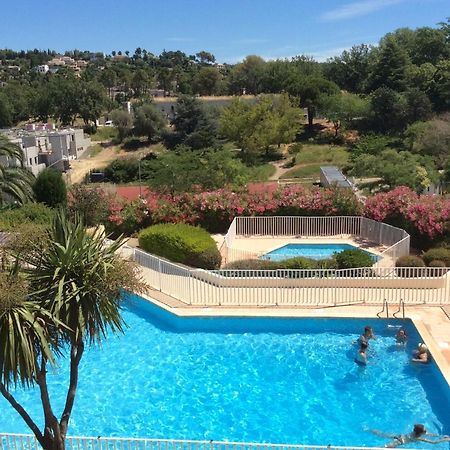 ונס Au Calme Dans Hameau Fleuri Joli Studio 3 Pers Piscine Parking Wi-Fi מראה חיצוני תמונה