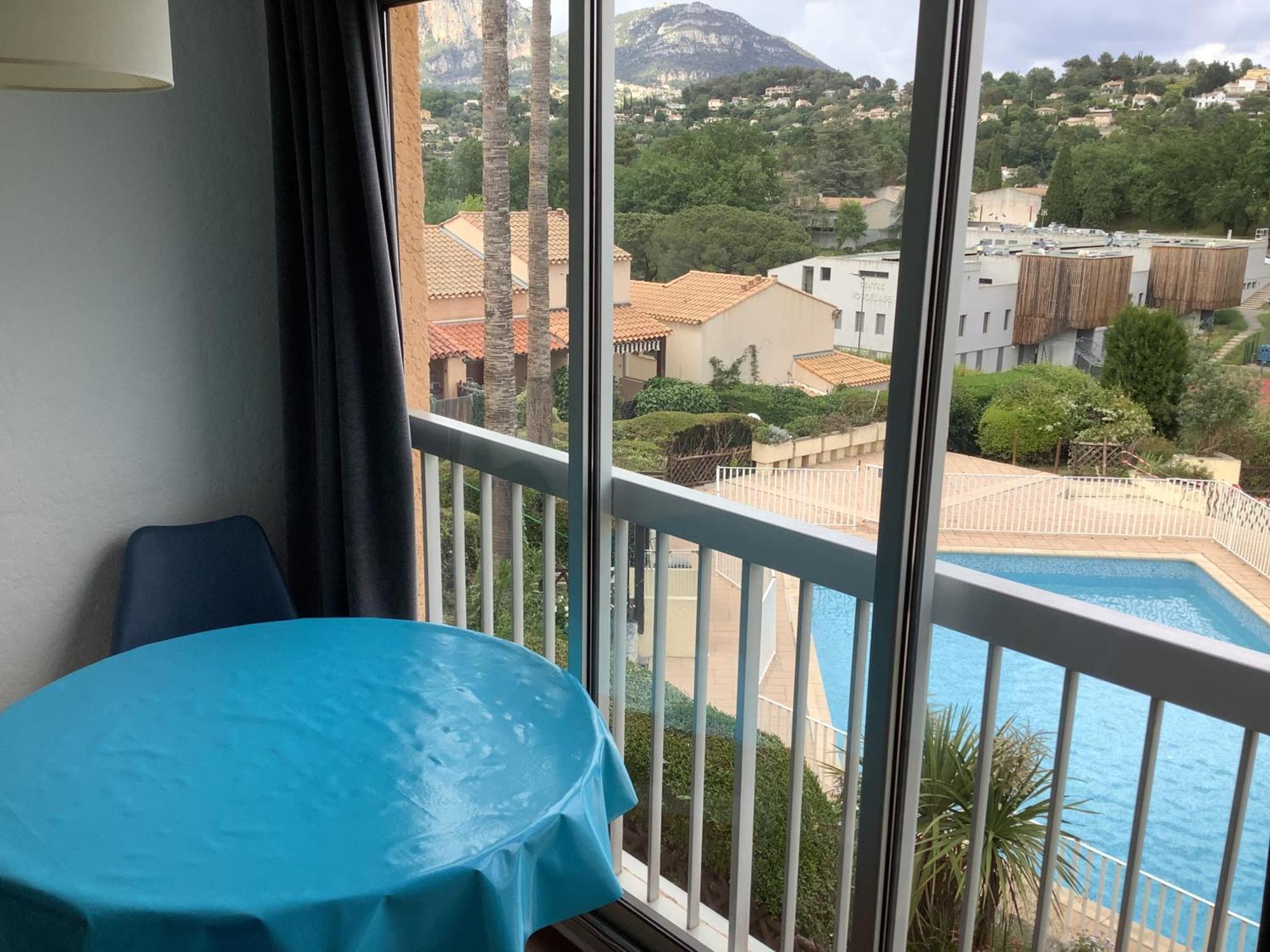 ונס Au Calme Dans Hameau Fleuri Joli Studio 3 Pers Piscine Parking Wi-Fi מראה חיצוני תמונה