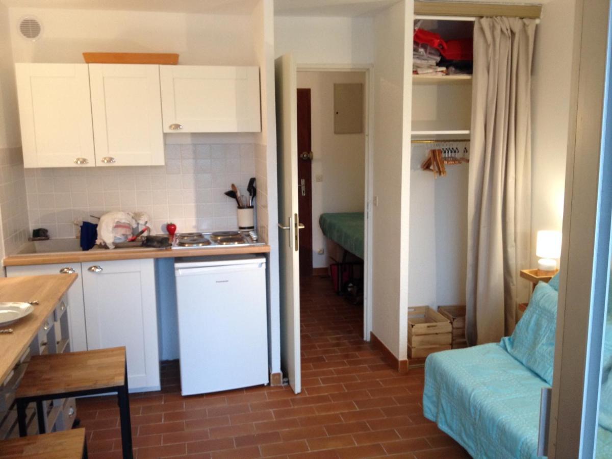 ונס Au Calme Dans Hameau Fleuri Joli Studio 3 Pers Piscine Parking Wi-Fi מראה חיצוני תמונה